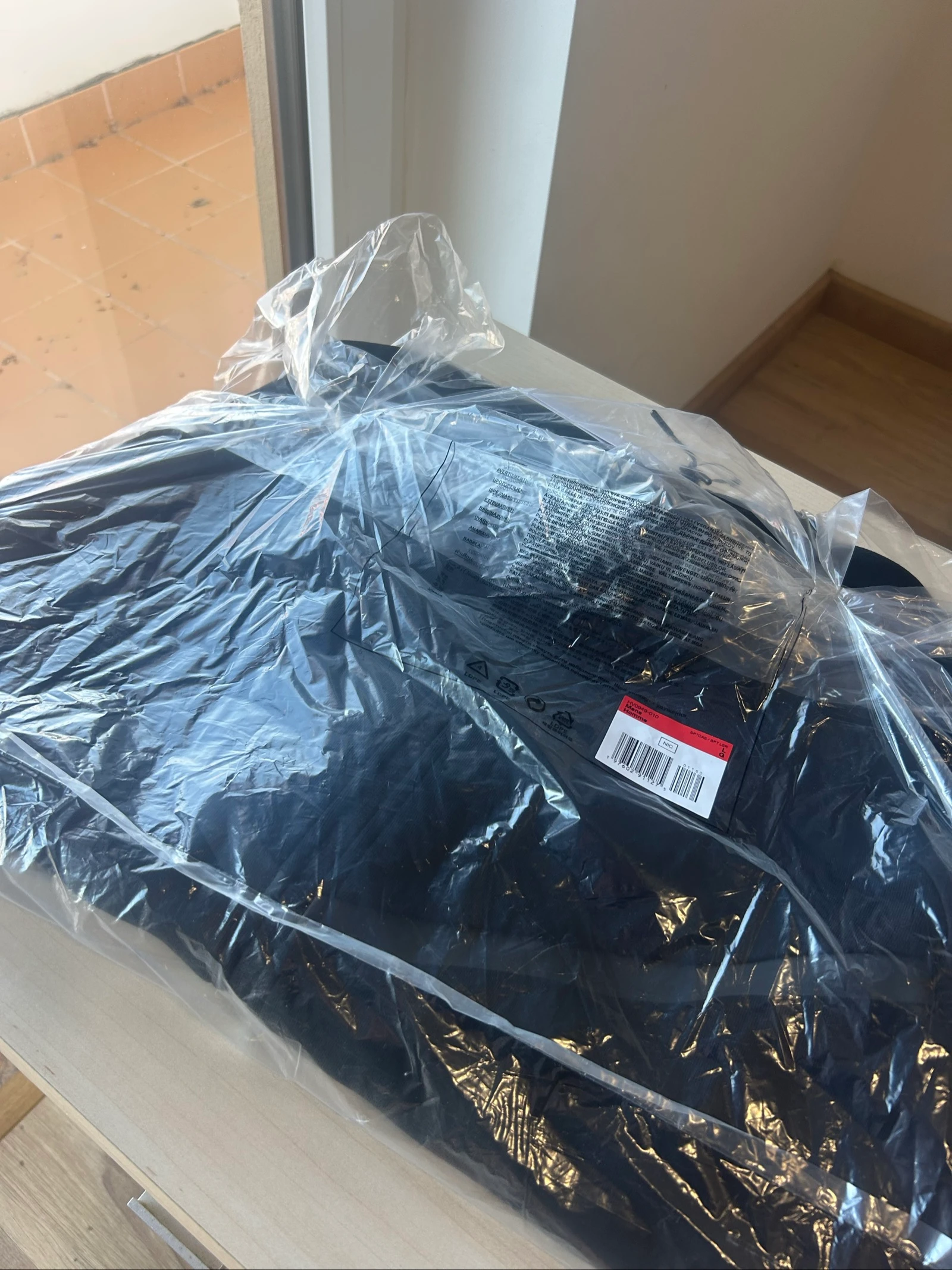 Nike Tech Fleece Black – Size L | New | Unbeatable Price – photo 5